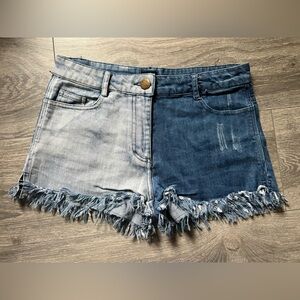 Very j Colorblock denim shorts.